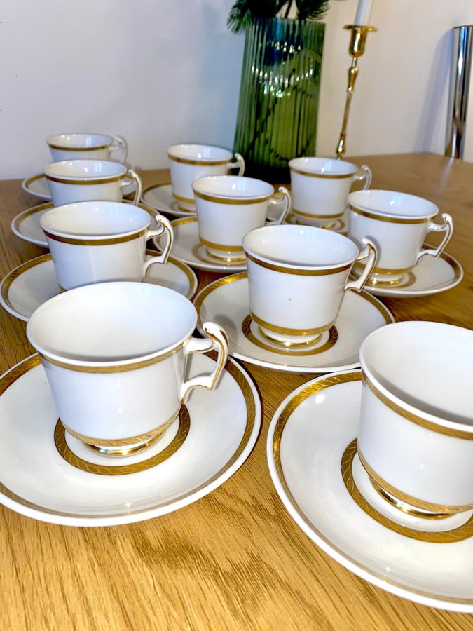 Royal Chelsea Wedgwood Made in England Kaffe Set