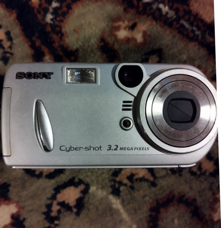 Sony Cyber-shot 3.2 megapixel digitalkamera