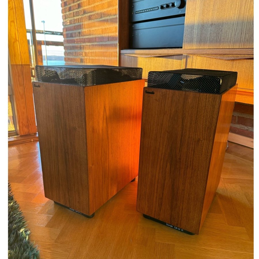 1 par Sonab OA 12, Stig Carlsson, hifi-  design-klassiker, teak, 60-/70-tal