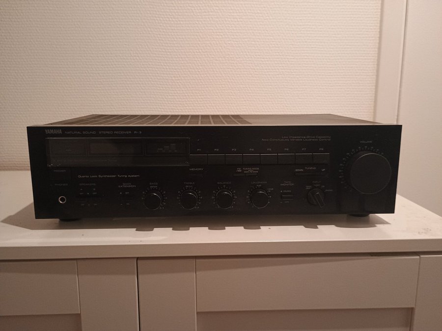 Yamaha R-3 Stereo Receiver