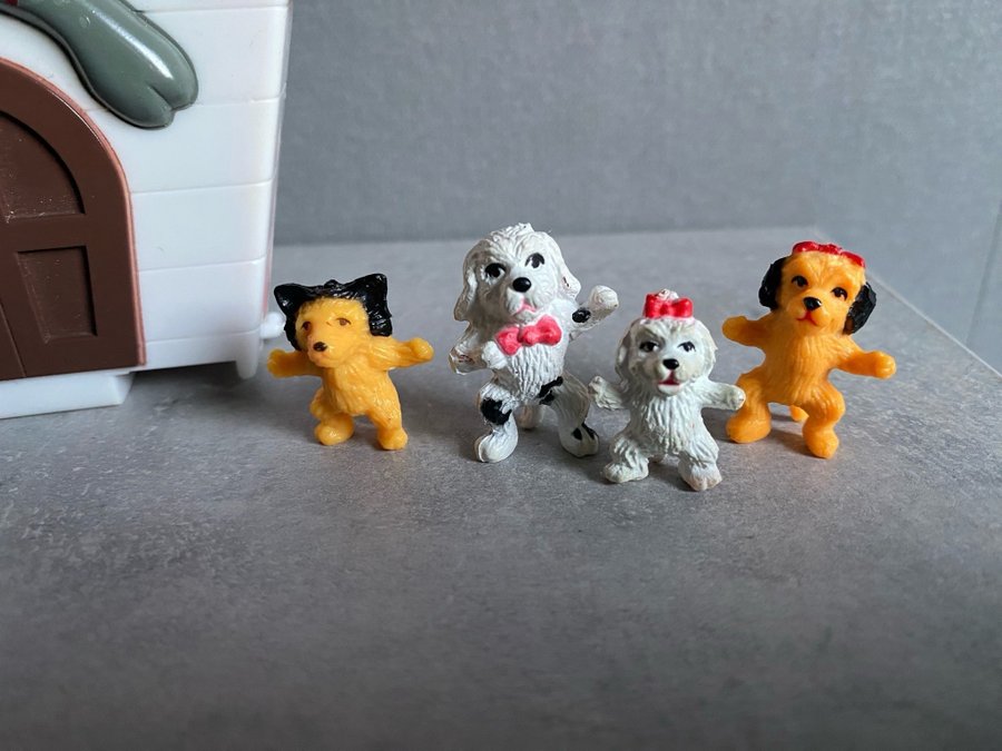 Puppy Playset med hus och figurer