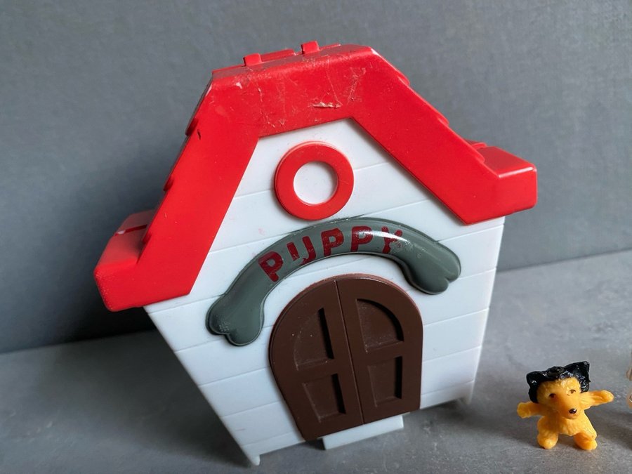 Puppy Playset med hus och figurer