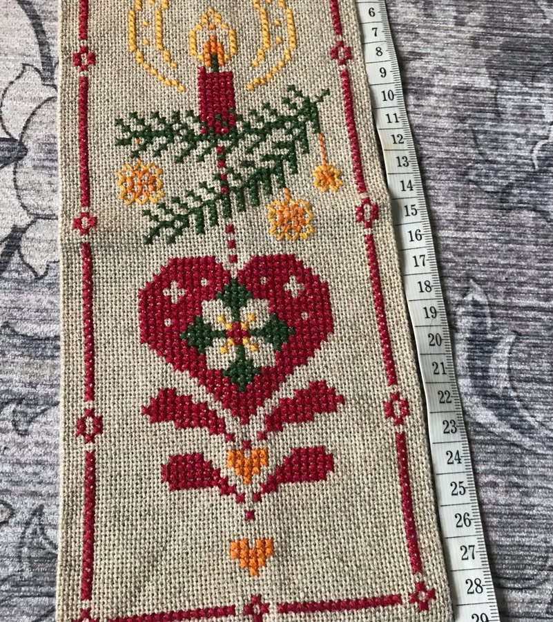 Ostband Broderi handarbete julosten linne väv broderi jul retro vintage bonad ?