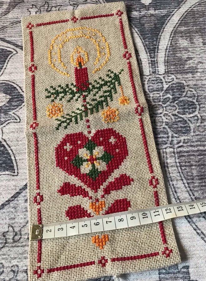 Ostband Broderi handarbete julosten linne väv broderi jul retro vintage bonad ?