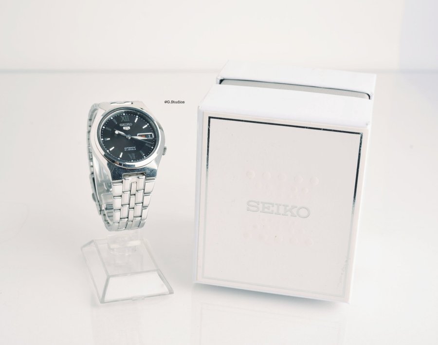 SEIKO 5 / 7S26 - Automatiskt ur från April 2015 i toppskick.