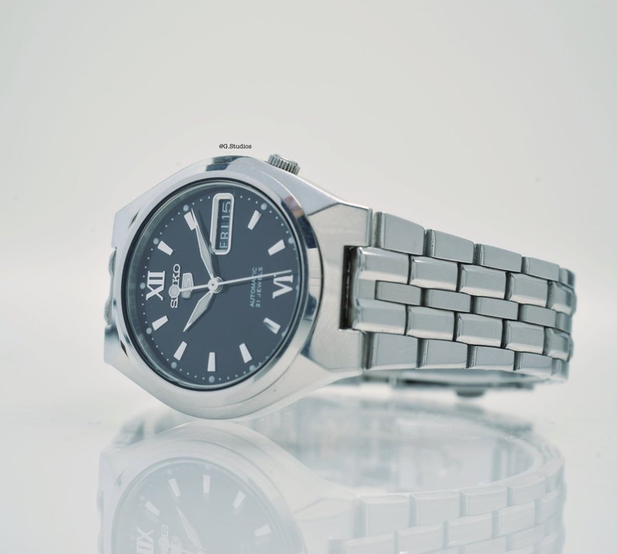 SEIKO 5 / 7S26 - Automatiskt ur från April 2015 i toppskick.