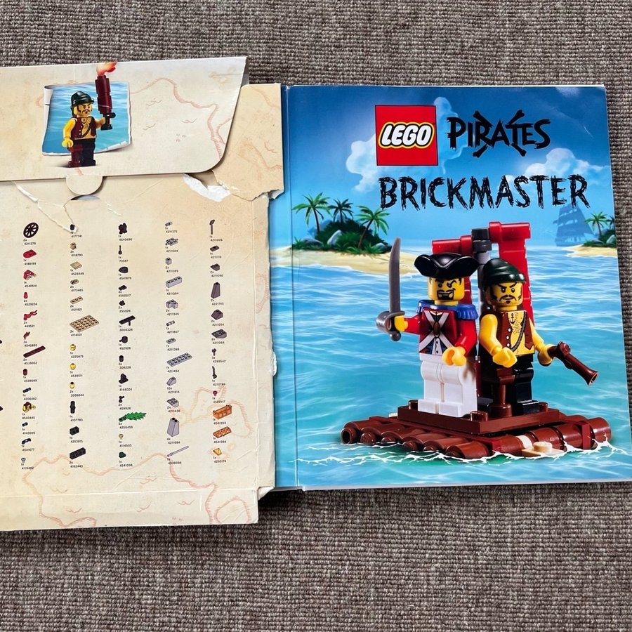 LEGO Pirates Brickmaster Bok