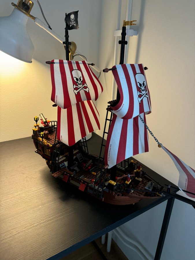 Lego Pirates 6243 2009 Brickbeard’s Boubty