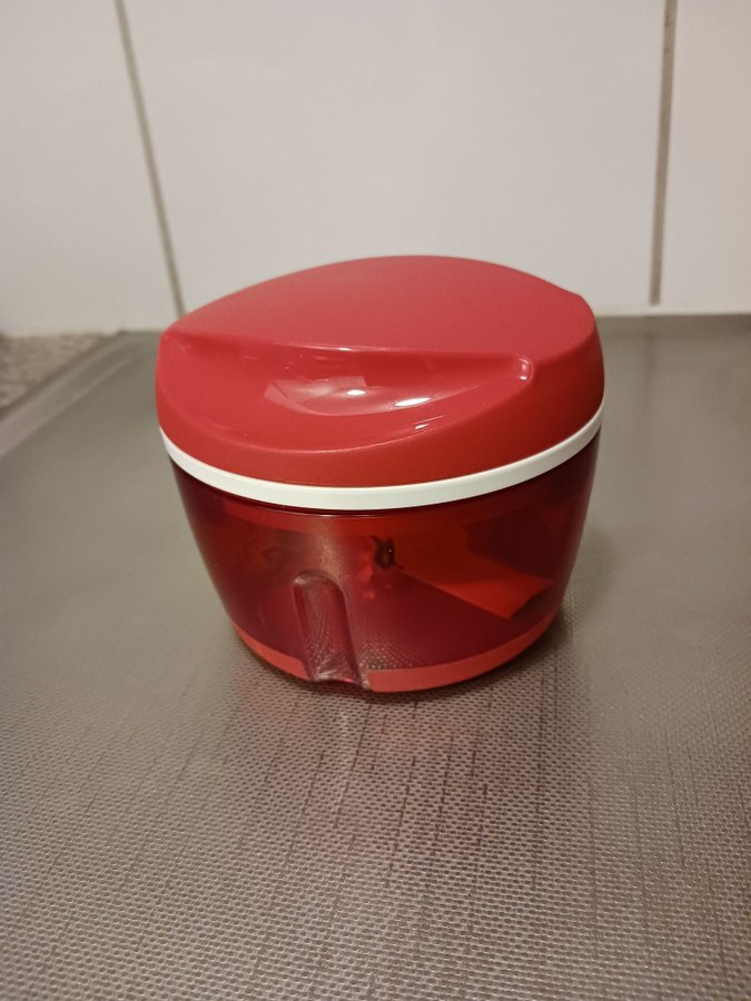 Tupperware Lökhackare röd