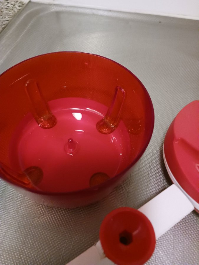 Tupperware Lökhackare röd