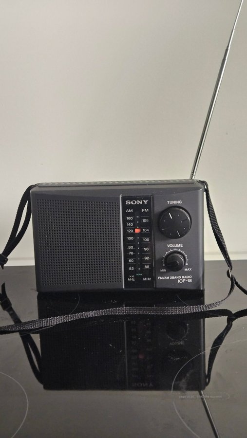 Sony ICF-18 FM/AM Radio