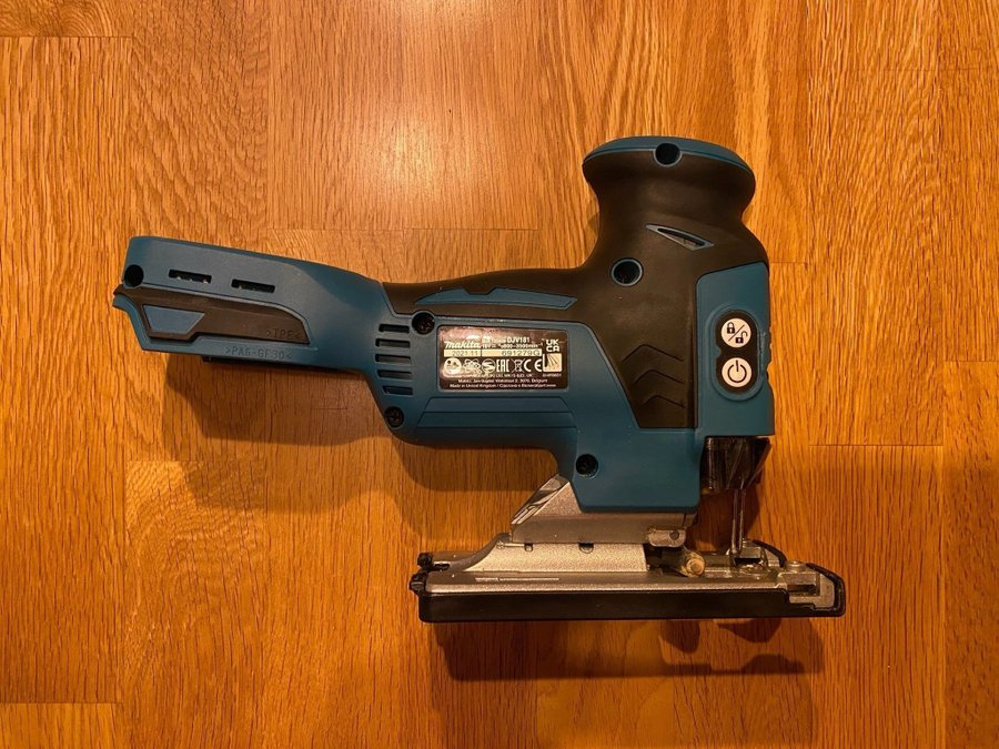 Makita DJV181