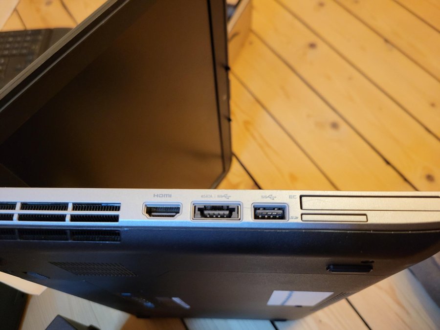 Dell Latitude E5530