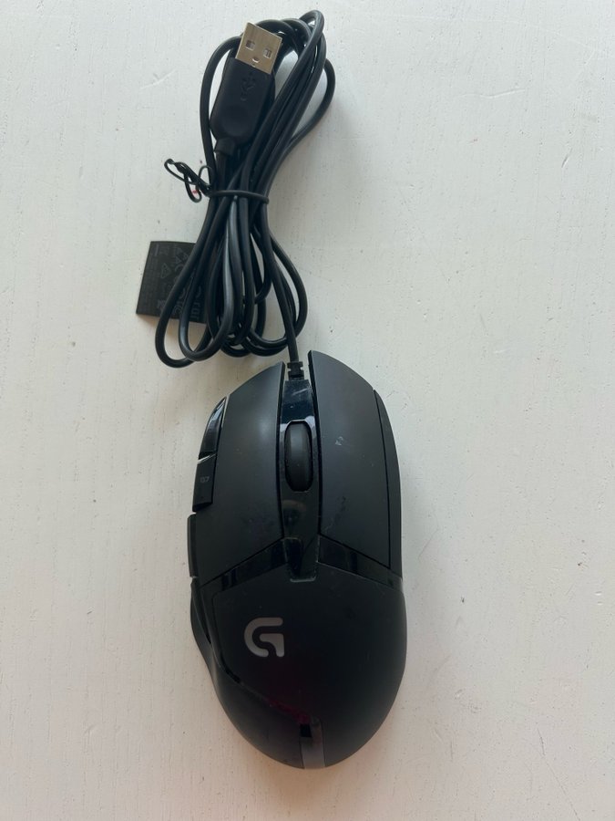 Logitech G402