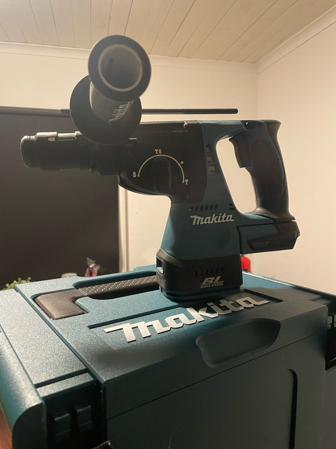 Makita SDS-Plus borrhammare