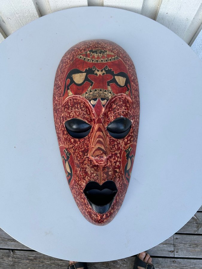 Stor äldre Afrikansk mask.