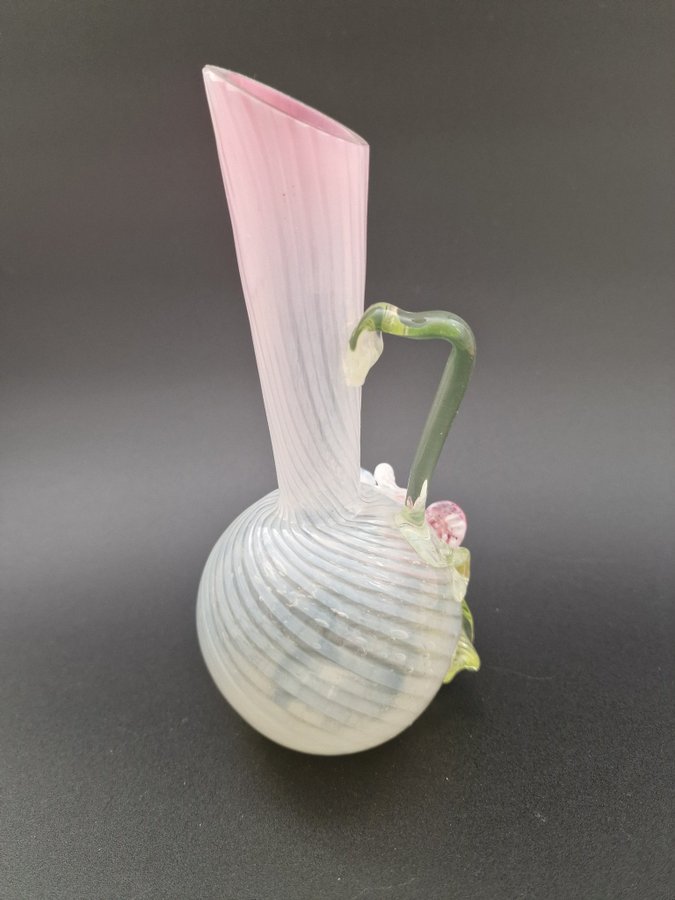 Edwadiansk solifleur vase med uranglas ca 1990