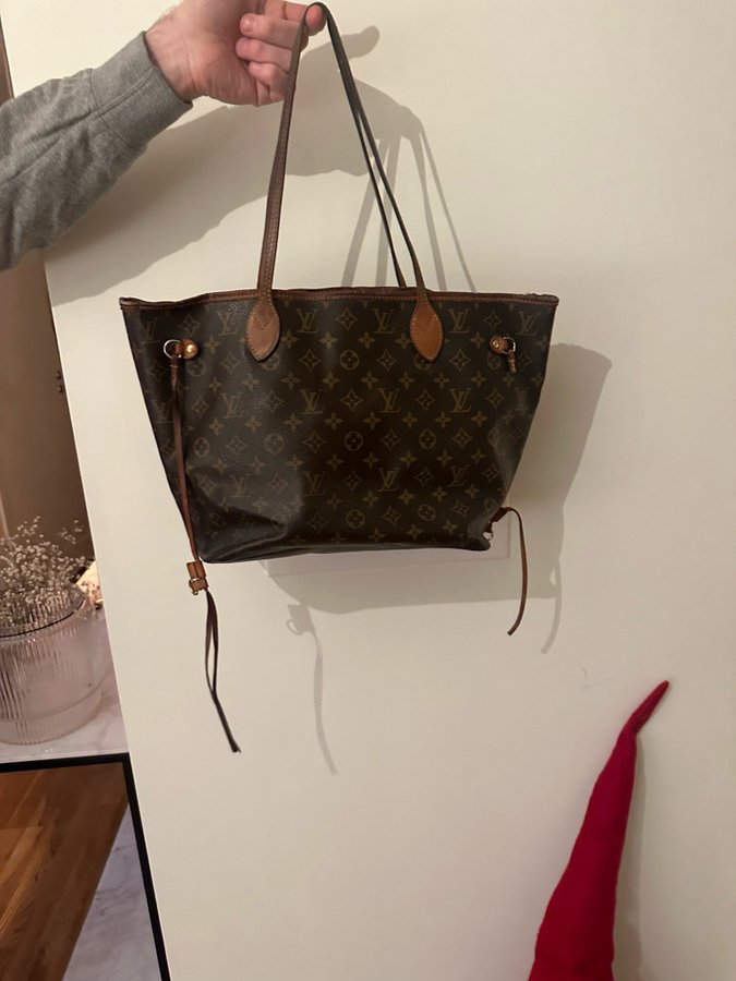 Louis Vuitton Neverfull