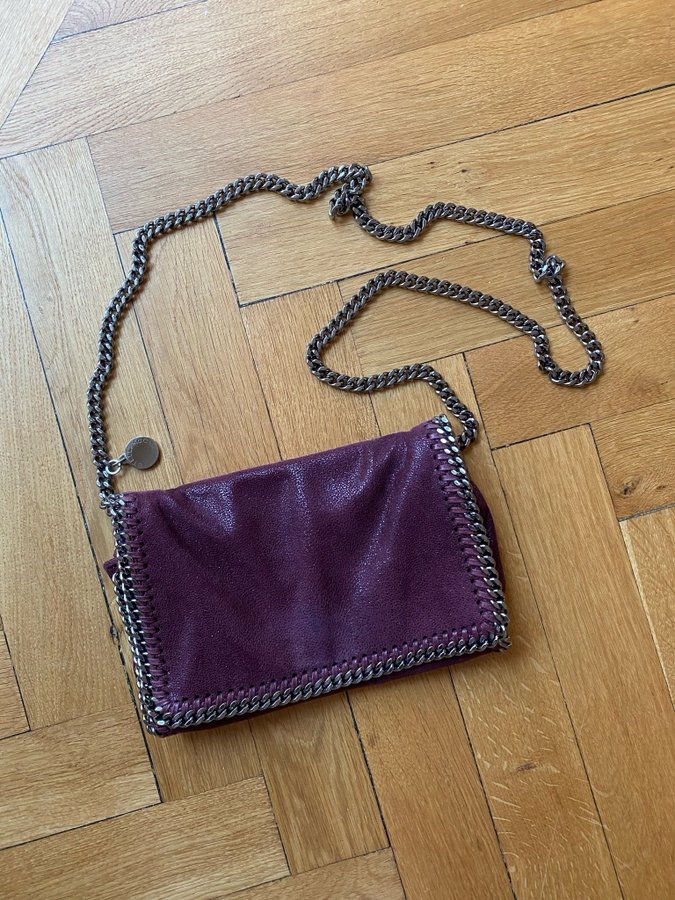 Stella McCartney crossbody-väska i bourgogne