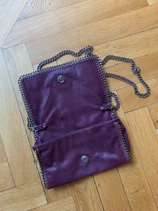 Stella McCartney crossbody-väska i bourgogne