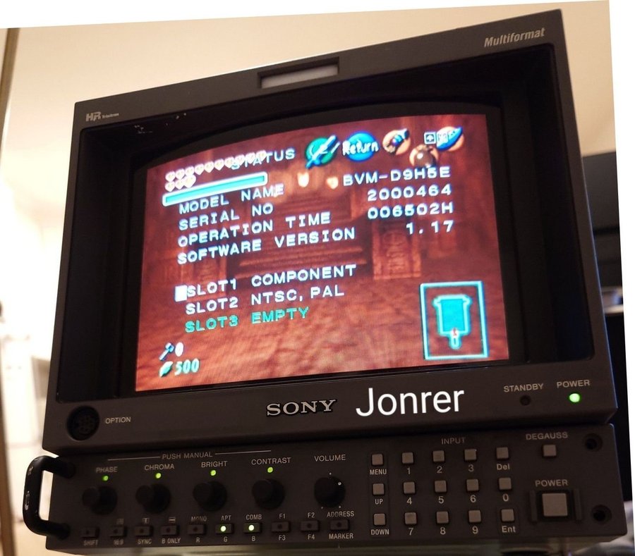 Sony Trinitron BVM D9H5E CRT Multi Format Bkm 127w