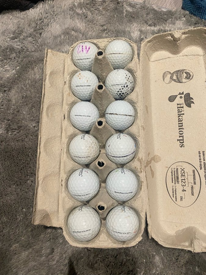 12 st Titleist Pro V1 Golfbollar