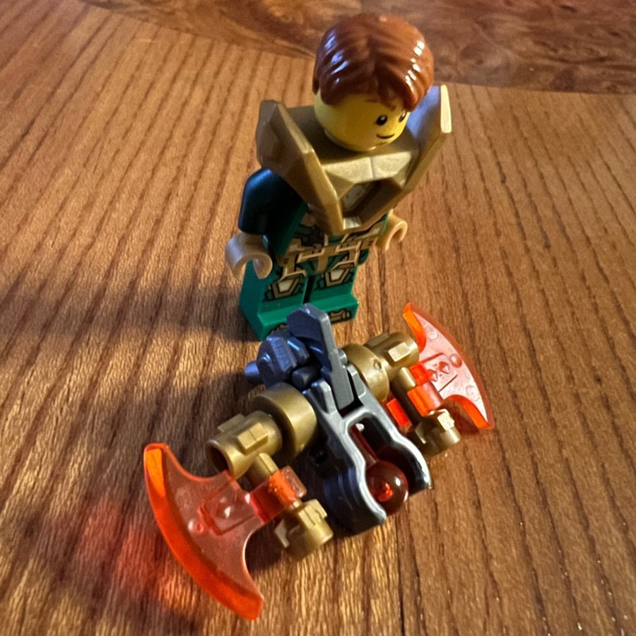 Lego 271825-1 Aaron Limited Foil Pack 2 (2018) - Nexo Knights