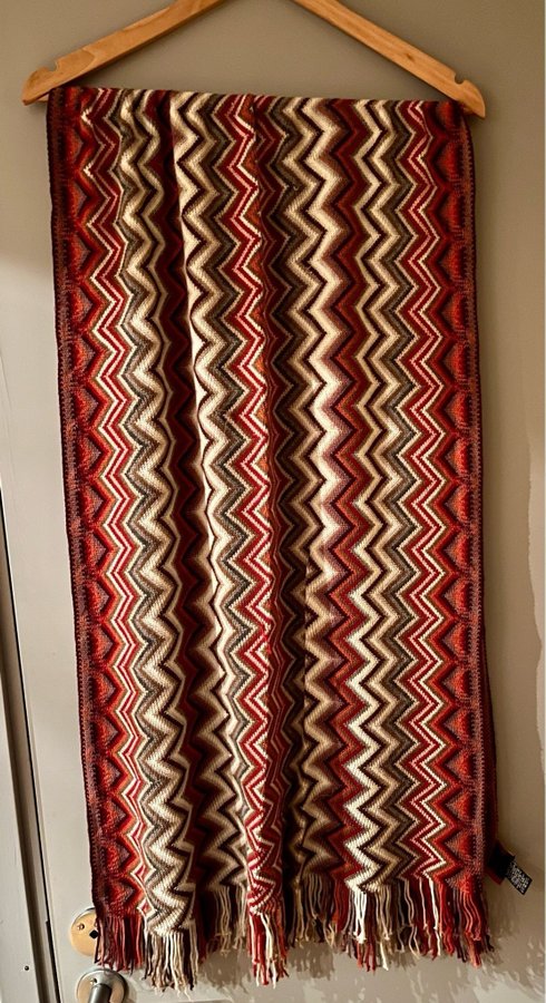 Missoni halsduk/scarf/sjal röd, orange, grön, brun, grå, vit halsduk