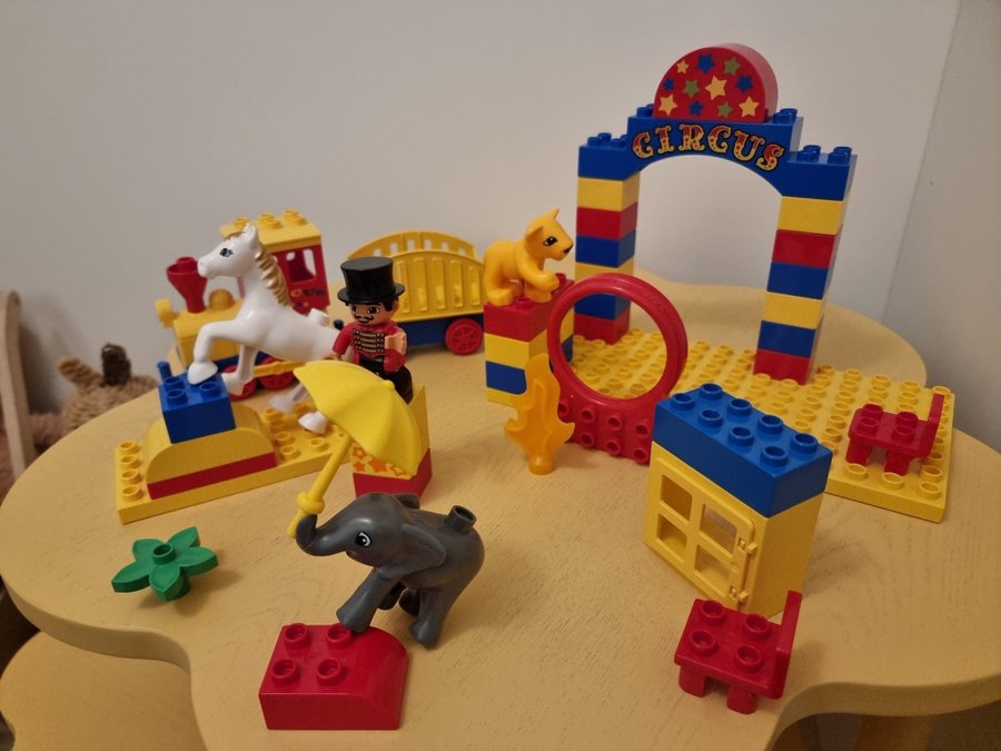 Duplo Cirkus stort set, unikt svårt att få tag på