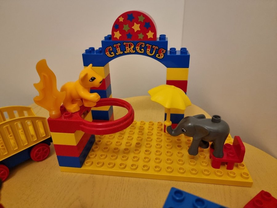 Duplo Cirkus stort set, unikt svårt att få tag på