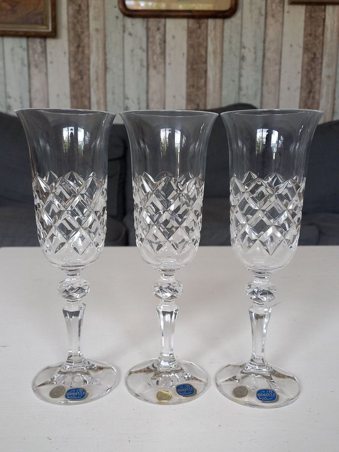 CHAMPAGNEGLAS 3 st KRISTALL Bohemia Glass Czech Republic