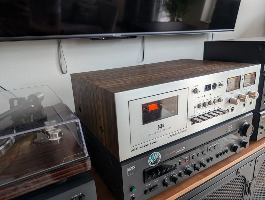 Akai - GXC-710D Kassettdäck Behöver översyn.