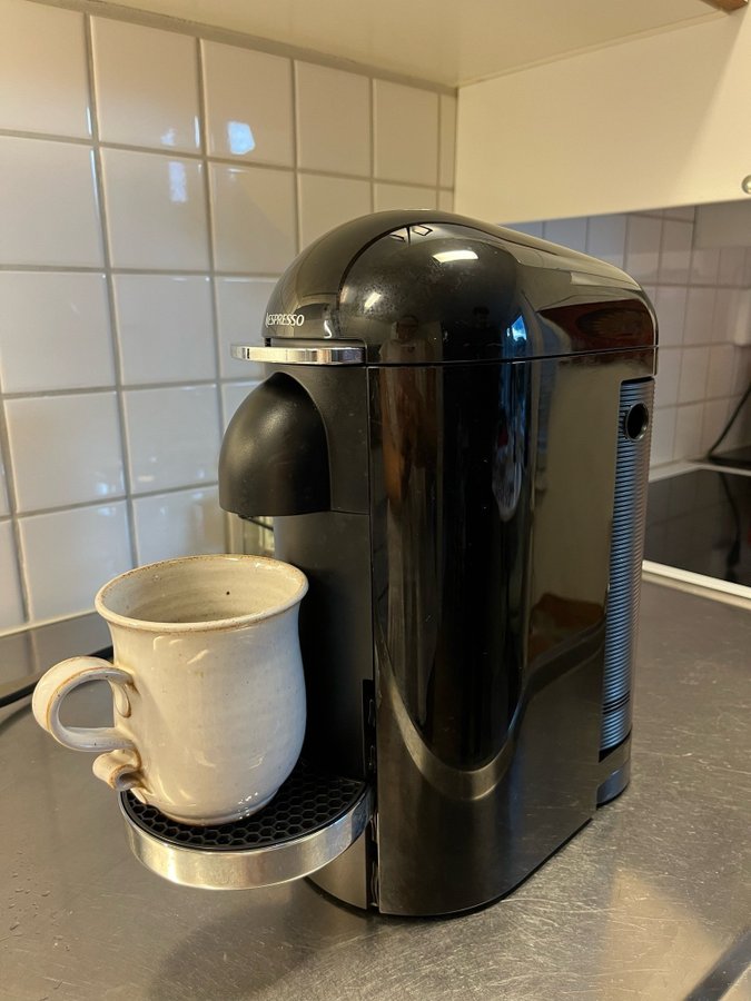 Nespresso Vertuo Plus svart