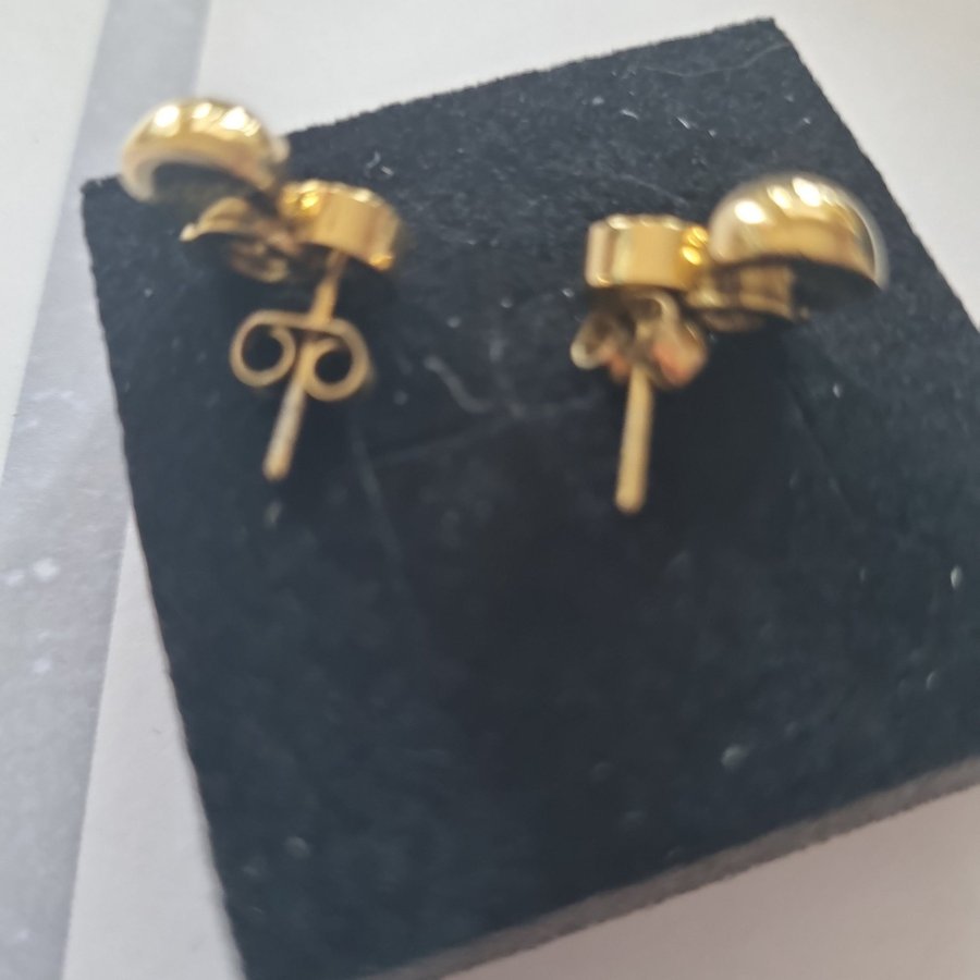 Sägen Sweden solar golden earrings