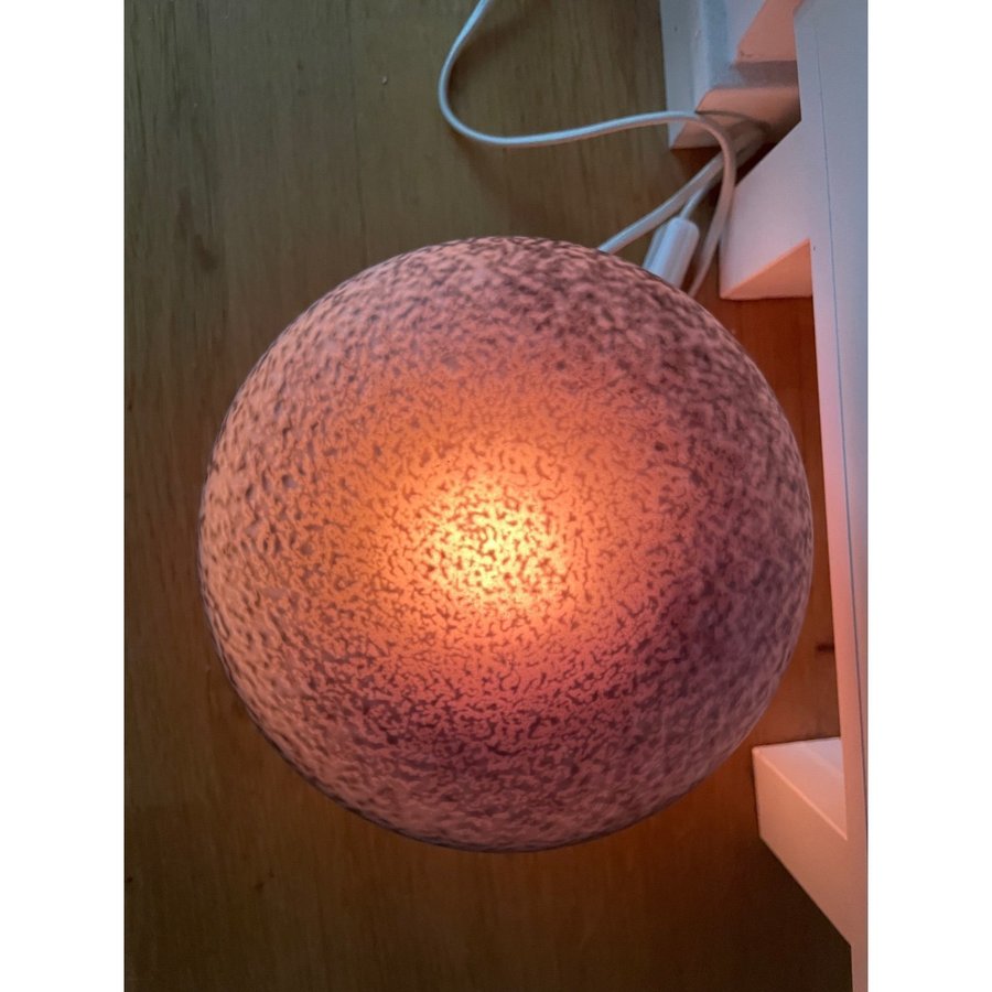 Svart Vit SVAMPLAMPA Lampgustaf 20 cm