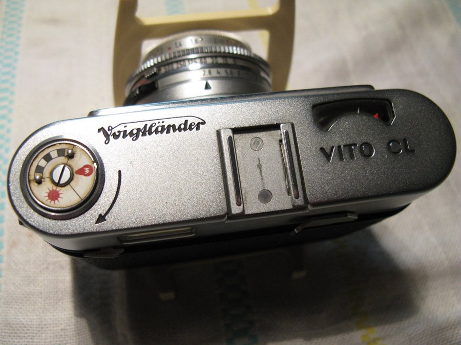 Voigtländer Vito CL kamera med div. tillbehör.