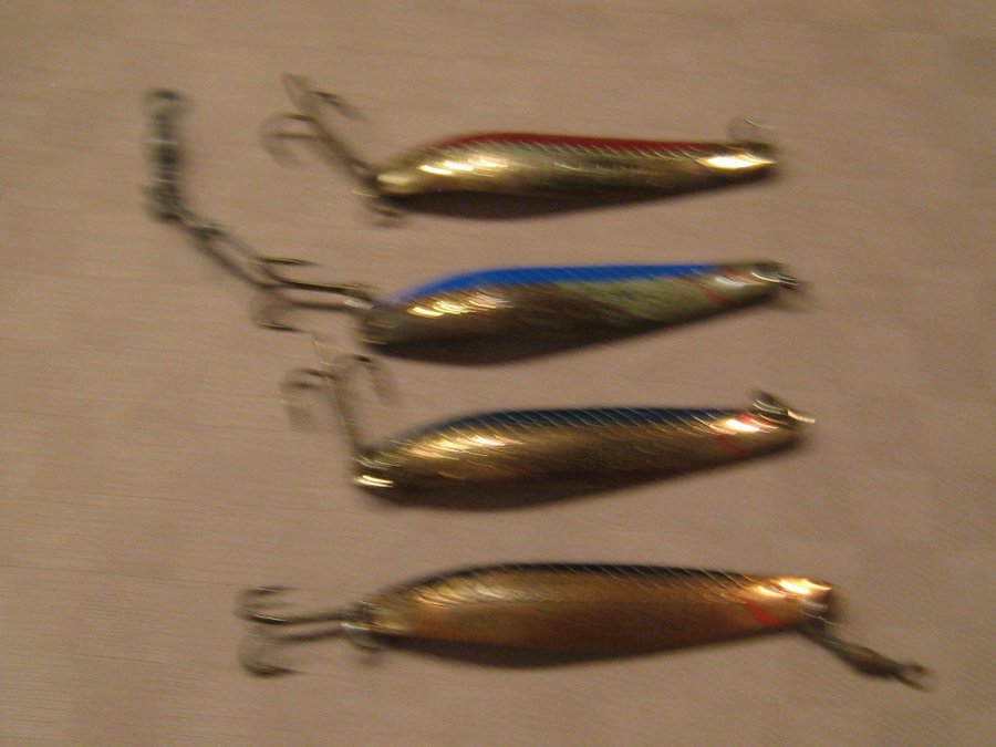 4 ST OLIKA VIKING HERRING 2 ST CA 18 G, 2 ST CA 14 G. 7,5 CM BRA SKICK SE BILDER