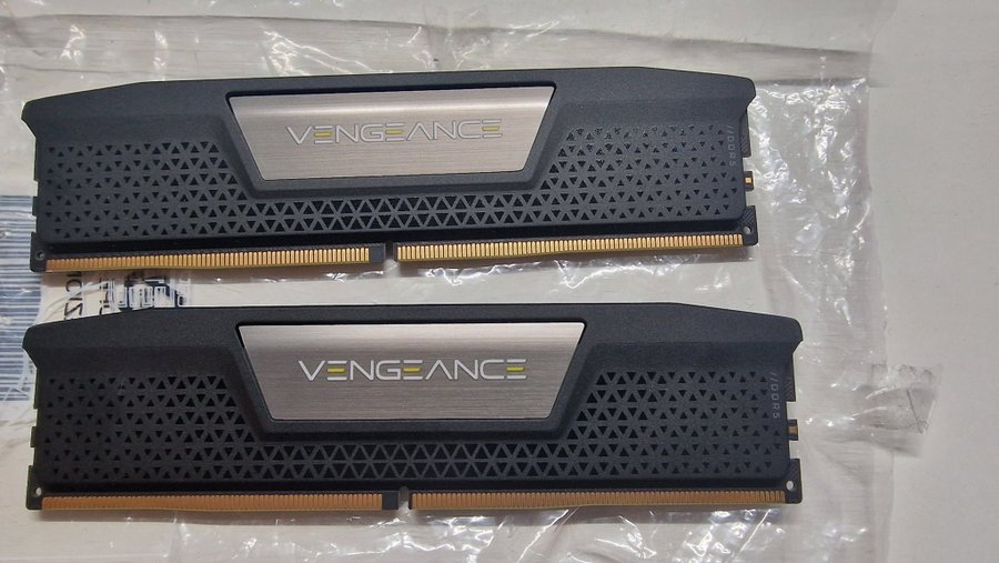 Corsair Vengeance DDR5 5200MHz 32GB