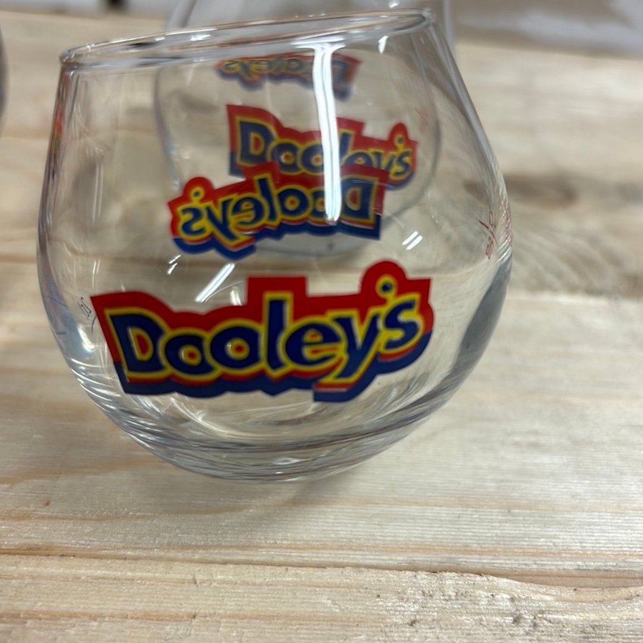 Dooleys Glas