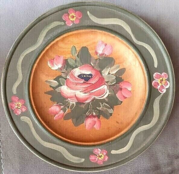 Vintage wooden hanging plate hand painted