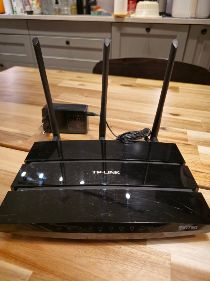 Trådlös router TP-Link Archer C7 Dual Band Wireless AC1750 med 4-port Gigabit