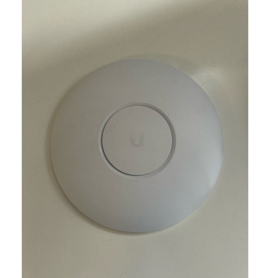 Ubiquiti UniFi AP-AC Pro