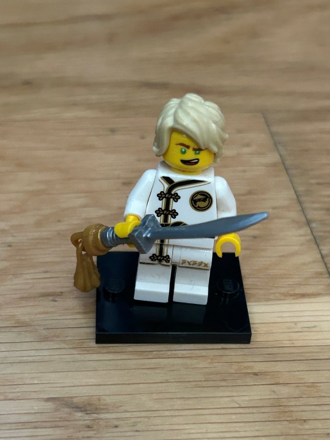 Lego Ninjago - White Wu-Cru Training Robe Lloyd