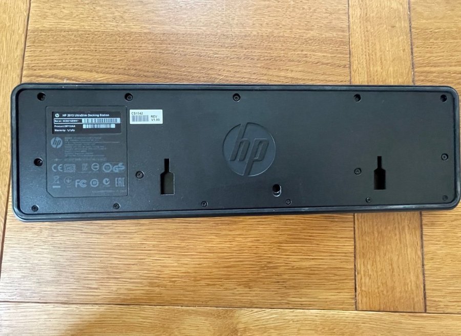 HP 3913 Docking Station