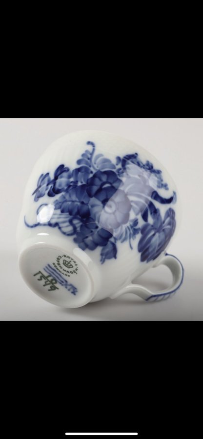 Royal Copenhagen Blå Blomster 6 kaffekoppar med fat nr 1549 nyskick