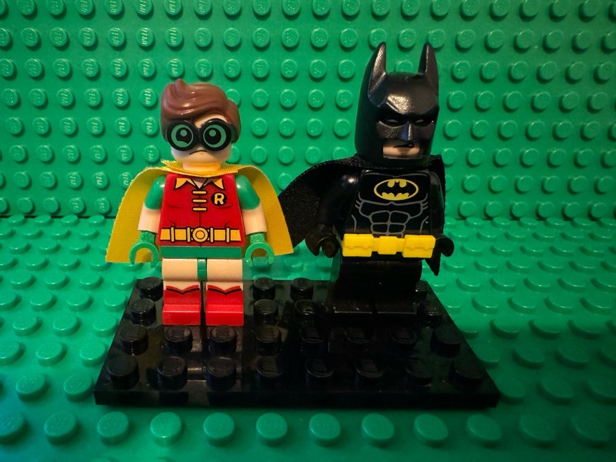 LEGO Batman Minifigures: Batman, Robin, Harley Quin and Aaron Cash