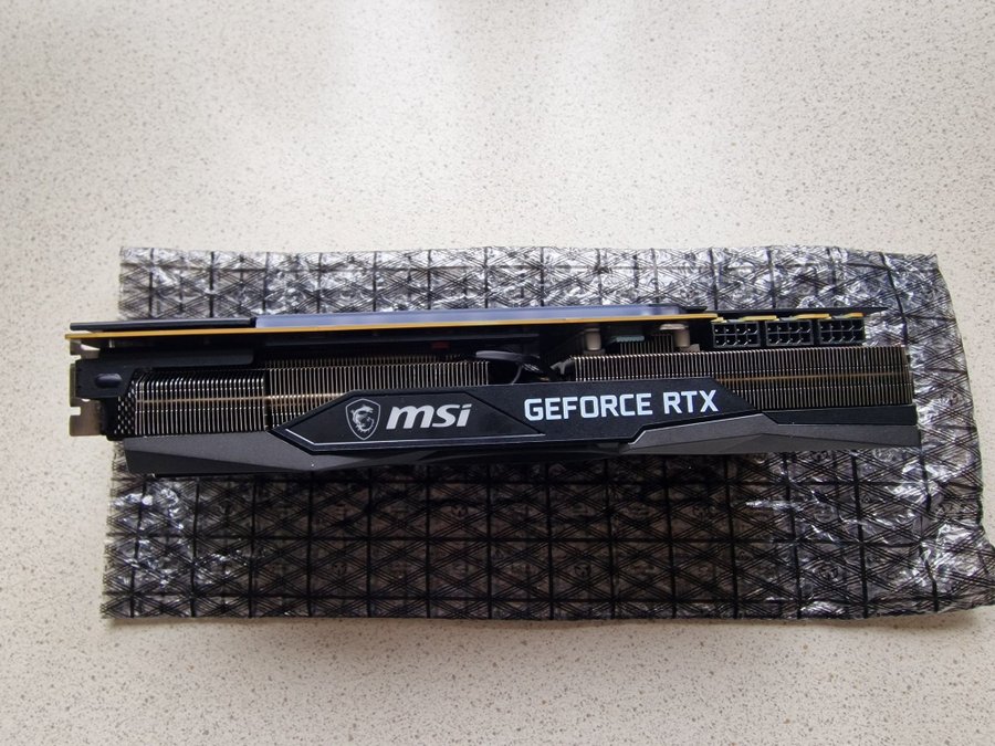 MSI GeForce RTX 3080 GAMING Z TRIO