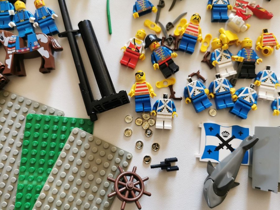 Lego - 2:a sortering! blandade bitar - pirates - Läs text!