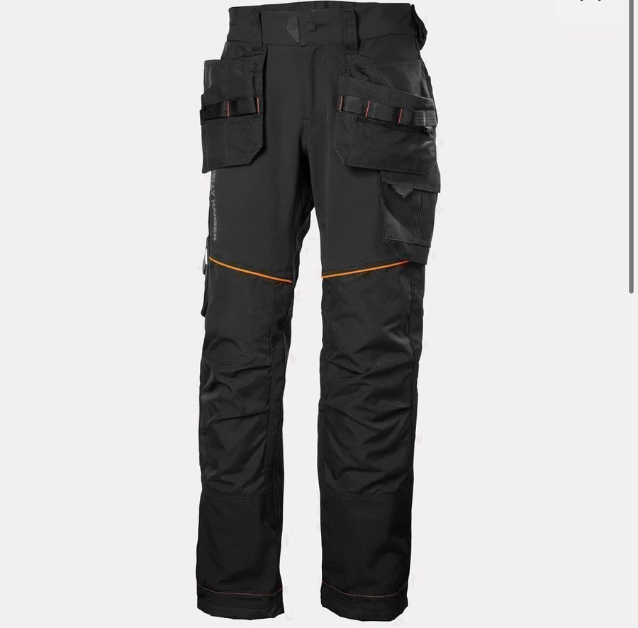 Helly Hansen svarta byxor, storlek D92