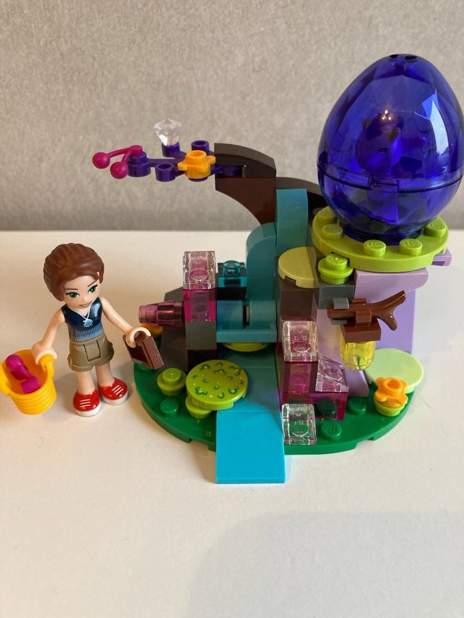 Lego Elves 41171 Emily Jones och den lilla vinddraken, komplett!